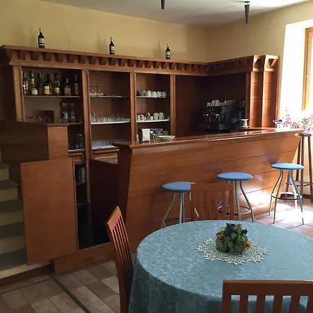 Casa Religiosa Di Ospitalita San Ponziano Panzió