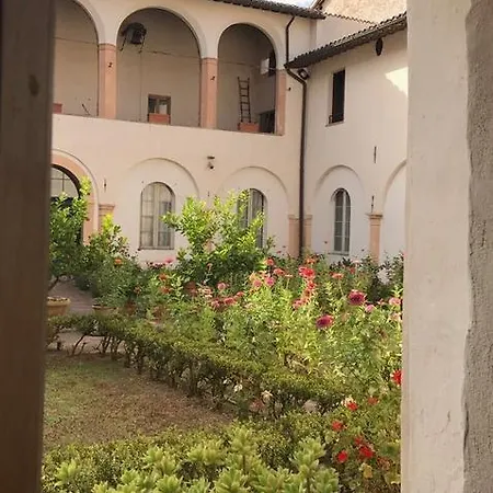 Casa Religiosa Di Ospitalità San Ponziano Bed & Breakfast 3*