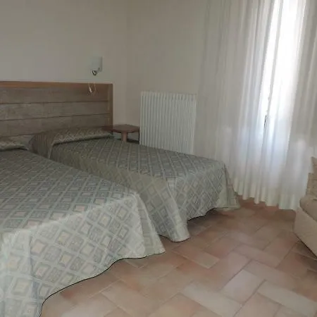 Panzió Casa Religiosa Di Ospitalita San Ponziano